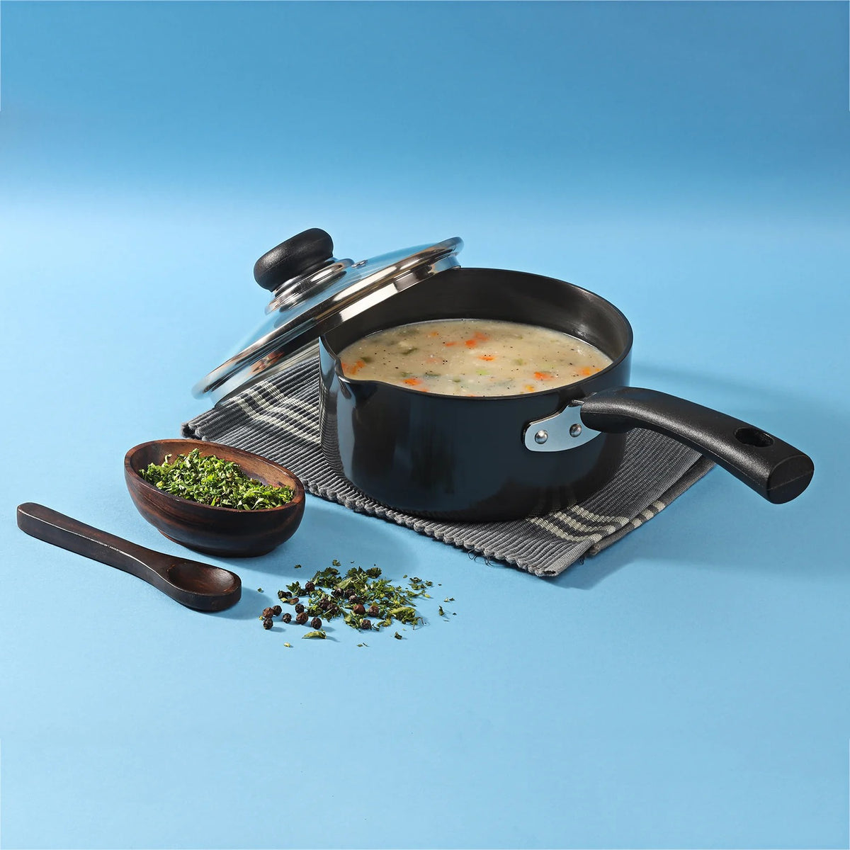 Vinod Hard Anodised Saucepan with Glass Lid (16 cm)