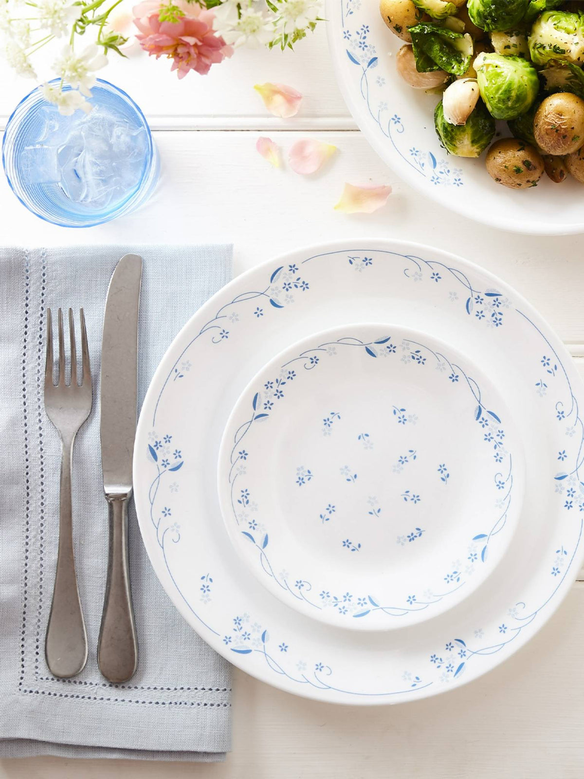 Corelle Livingware Provincial Blue Dinner Set (21 Piece)