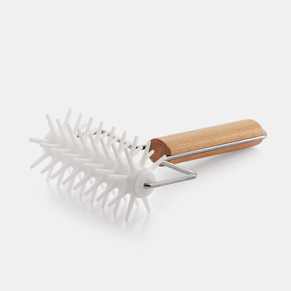 Rena Docker Cutter, Stainless Steel Wheel, Baking & Pastry Tool