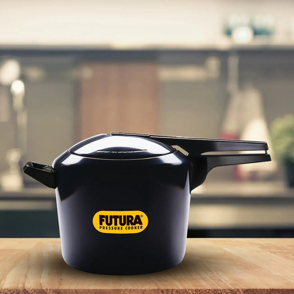 Hawkins Futura Hard Anodised Pressure Cooker (7 Litre, Inner Lid Pressure Cooker) (FP 7T)